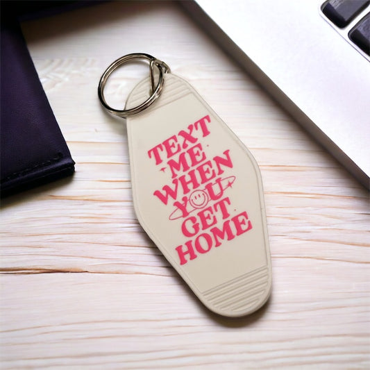 Retro Motel Keychain, Text Me When You Get Home, Keychains, Unique Keychains, Thoughtful Gifts, Gifts for New Drivers